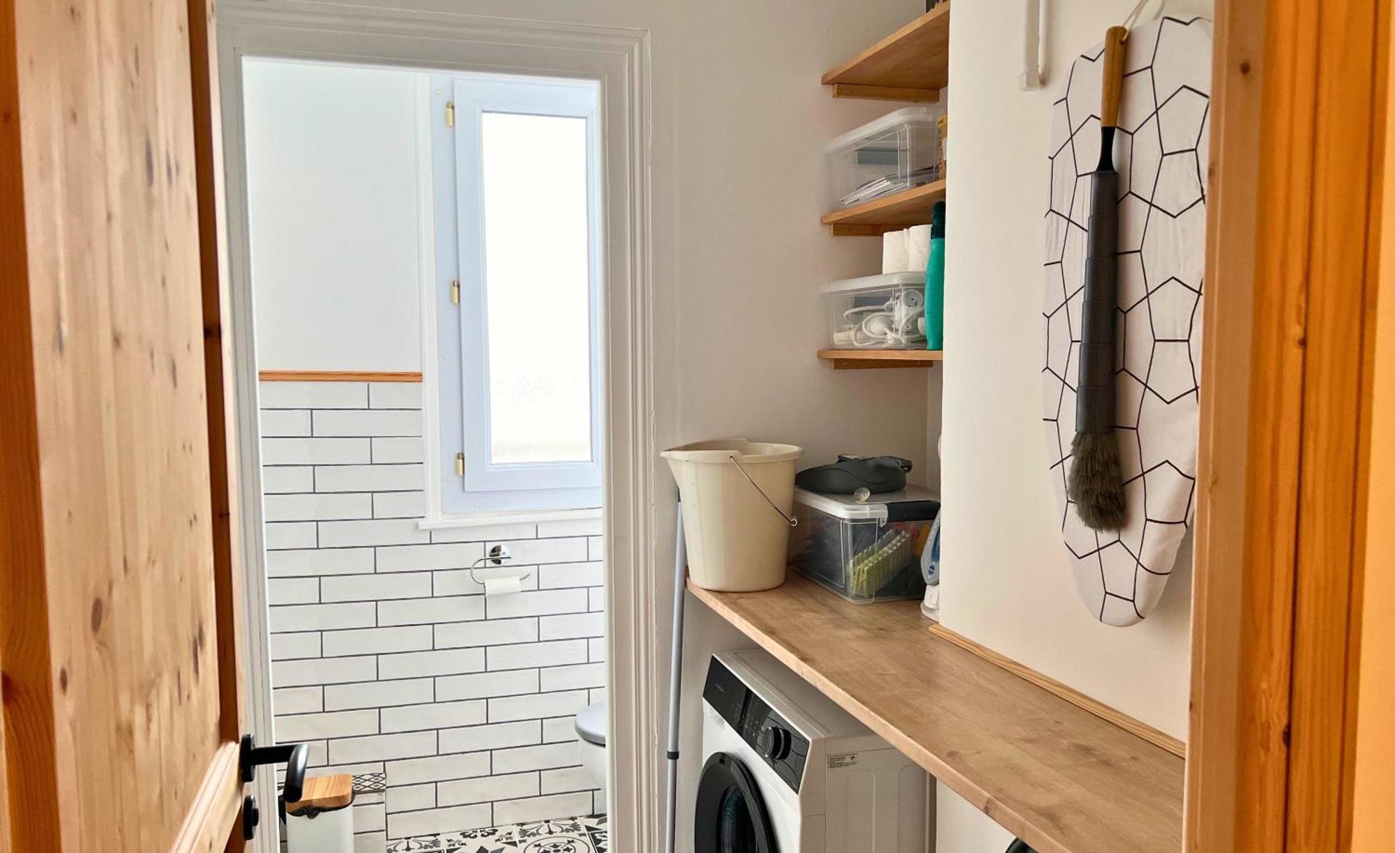 2 Standing Hyper Centre Apartment